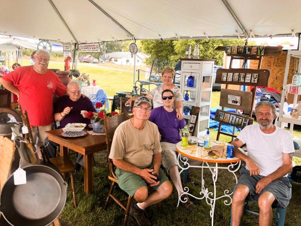 General Vendor 15' x 15' ($125)