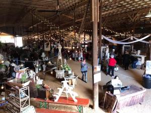 Inside Barn Vendor Booth 15' x 15' ($200)