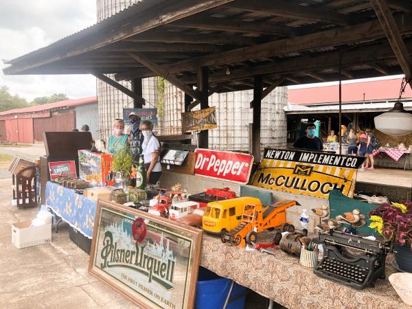 Partly Covered Booth Space 15' x 15' ($100)