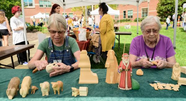 Weekday Craft Demonstrations (Wednesday, Sept 23)