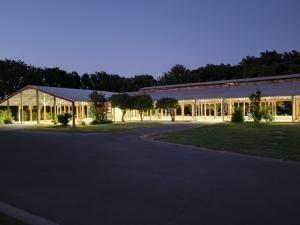 Commercial Vendors - Ag Business Pavilion