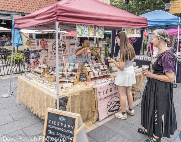 Artisan Vendor 10x20