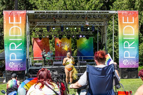 Entertainment: Drag Performer