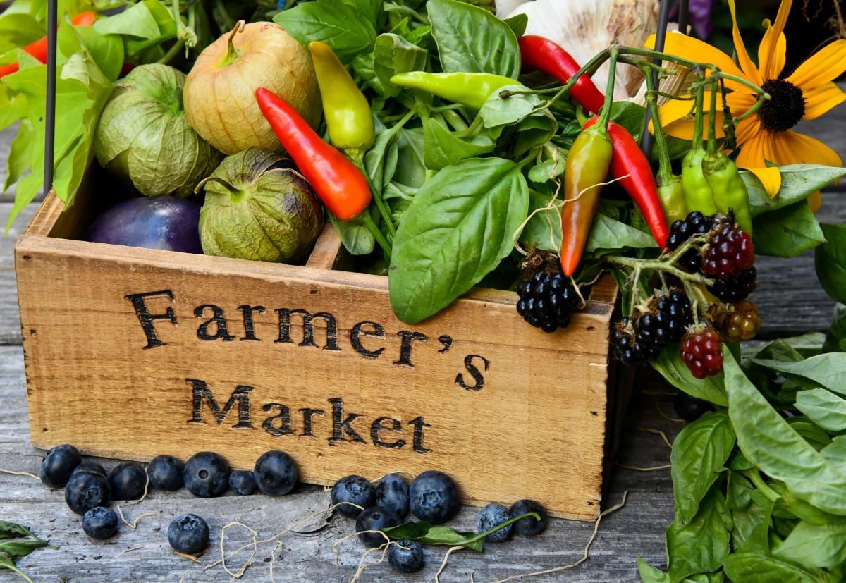 Midway Farmer's Market cover image