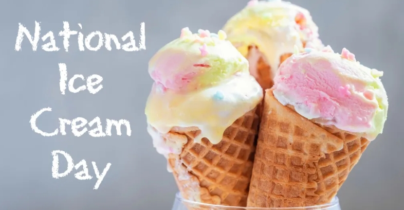 National Ice Cream Day w/ Turtle Roll Ice Cream
