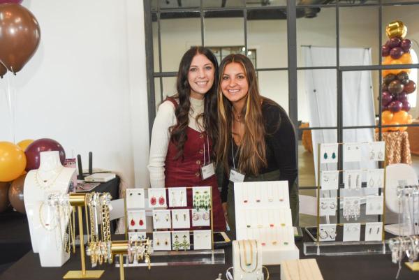 Merchandise (Retail, Crafts, Fashion, Jewelry & Related)Vendor