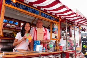 Food/Beverage Vendors