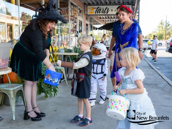 Trick-or-Treat Stop Registration (Downtown Businesses)