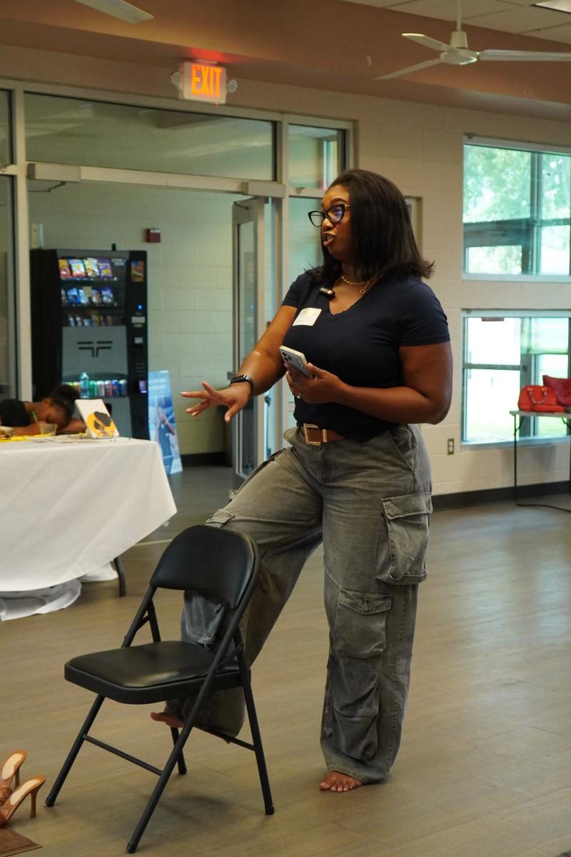 Dr. Seneka Gainer - mental health therapist, author, speaker, educator