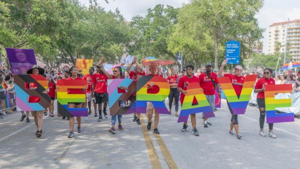 St Pete Pride INDEPENDENT ARTIST Vendor Application St Pete Pride INDEPENDENT ARTIST Vendor Application