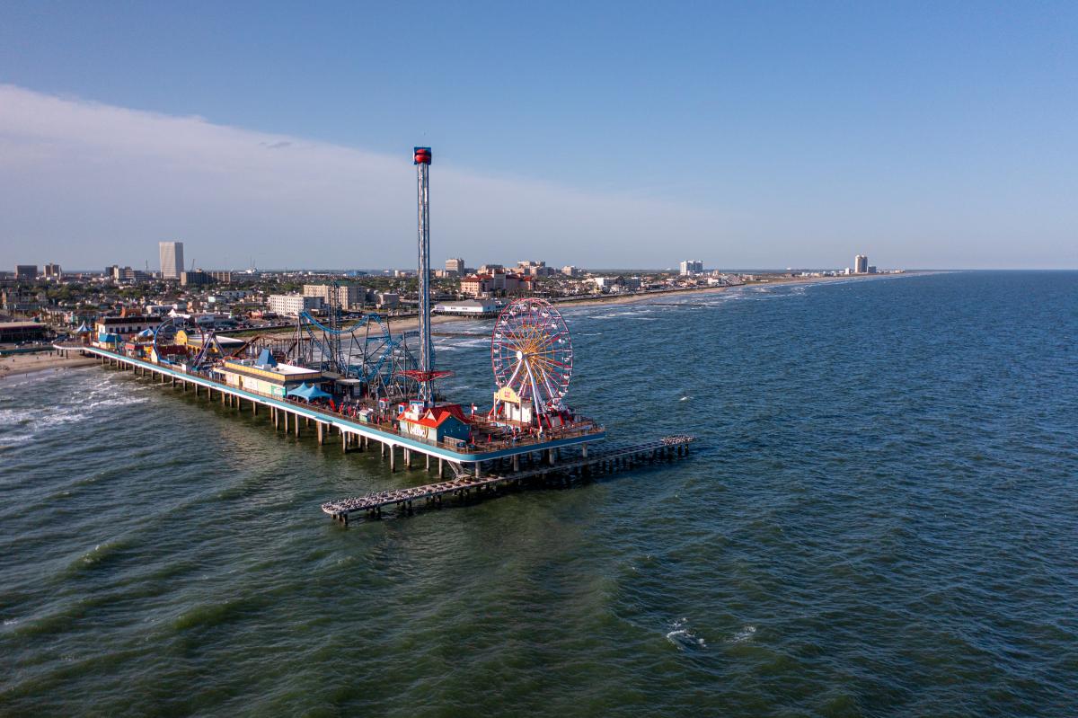 May 2024 CTA Social - Galveston Pleasure Pier cover image