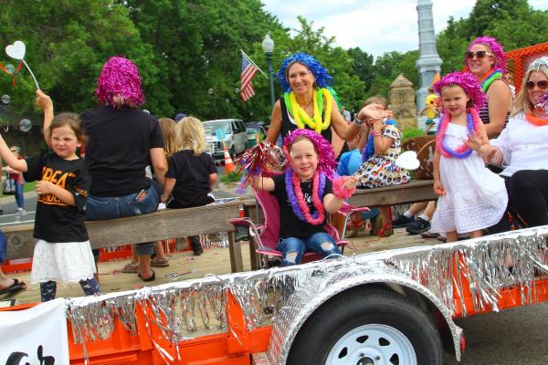 2023 Manitou Days Grande Parade