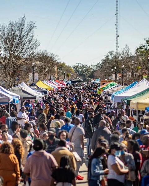 Melanin Market Volunteers