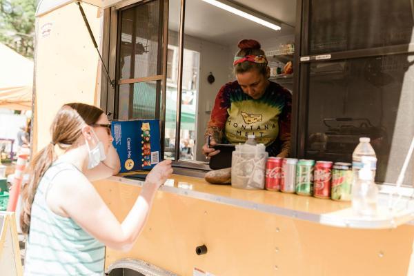 Food Truck/Trailor Vendor Food Truck/Trailor Vendor