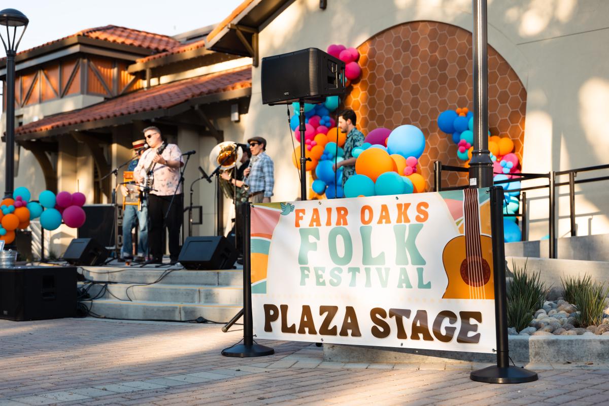 Plaza Stage - Outdoor performance during Folk Fest