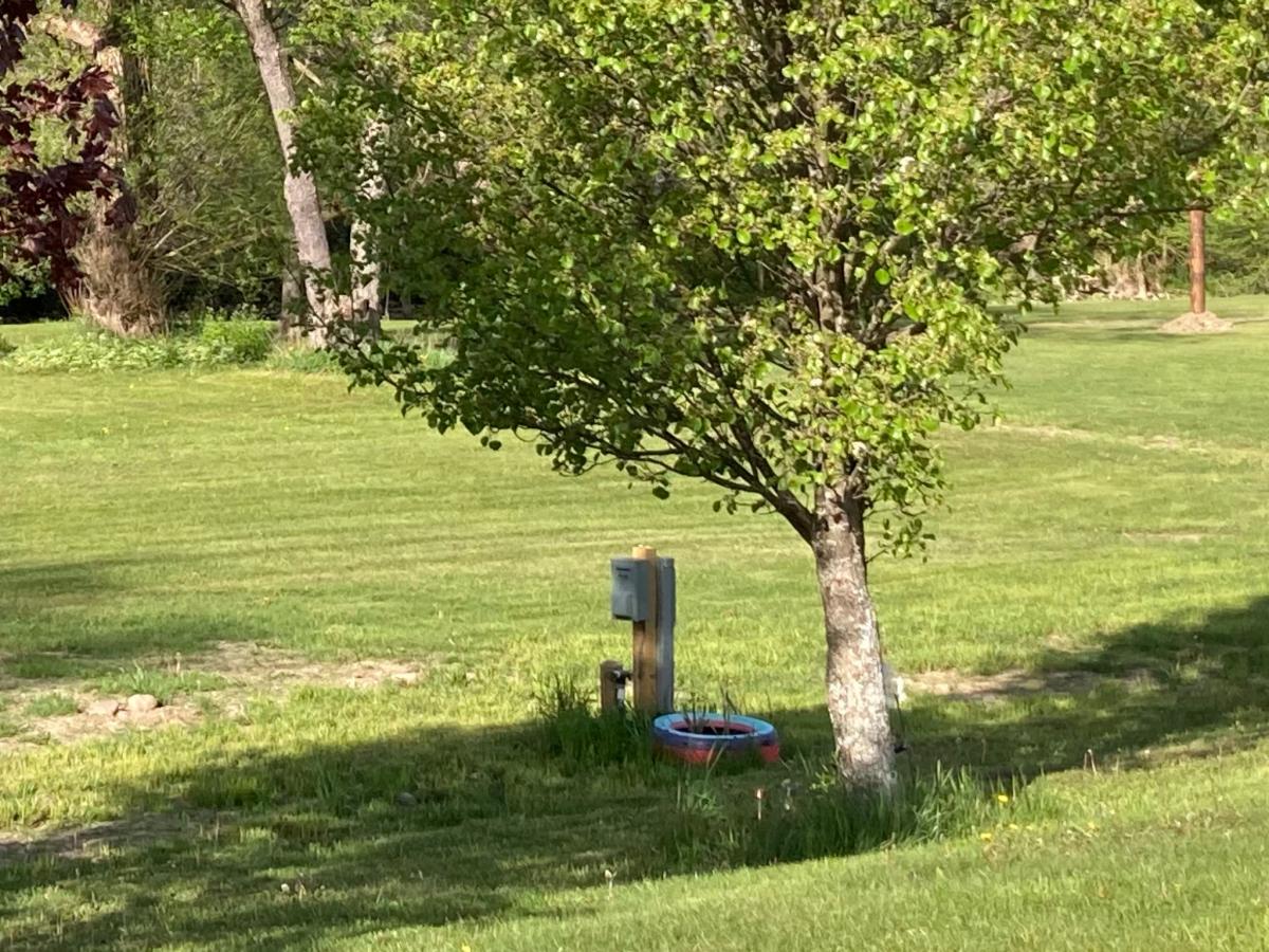 Power & Water Site / 20 amp (non-RV/Camper) cover picture