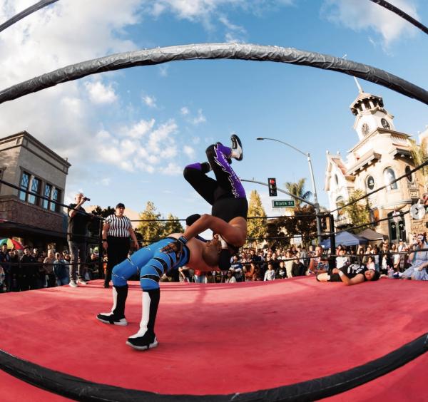 VIVE: Noche de Lucha Libre