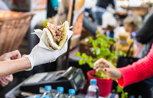 Food Vendor: Non- Commercial