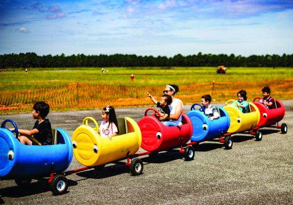 Activities Vendors - Wings & Things 24