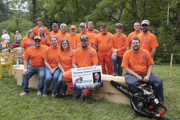 Chainsaw Competition Assistant Chainsaw Competition Assistant