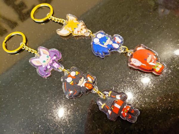 Sonic Heroes: Team Hero + Team Dark Stacked Chain Charm Set Double Sided Glitter Epoxy Acrylic picture