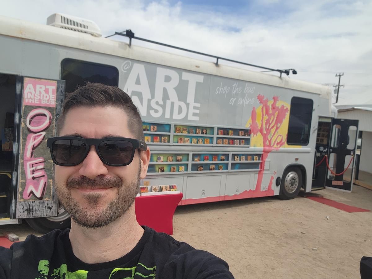 artinside the bus User Profile