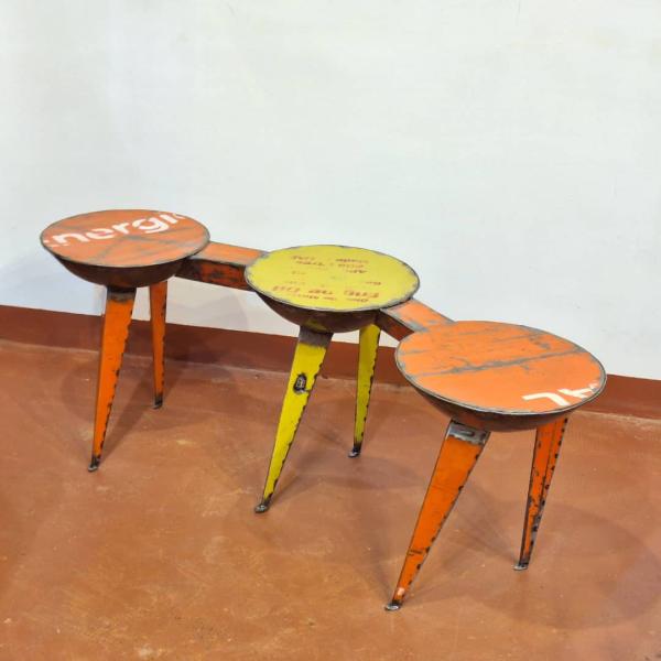 TROIS AMIS, picture