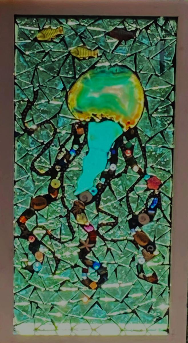 Agate Jellyfish Suncatcher picture