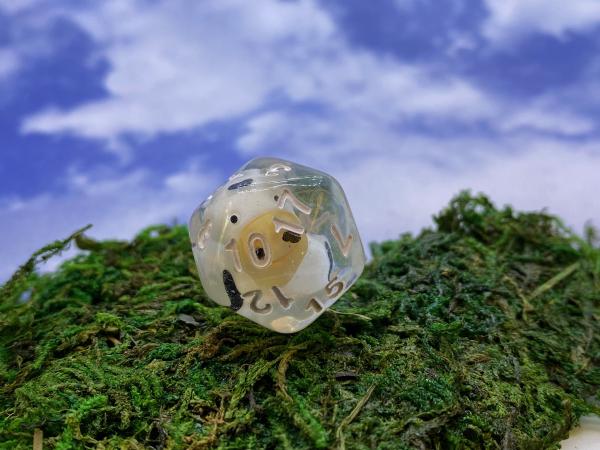 Dairy20- D20 dice with a Cow inside- Single D20 picture