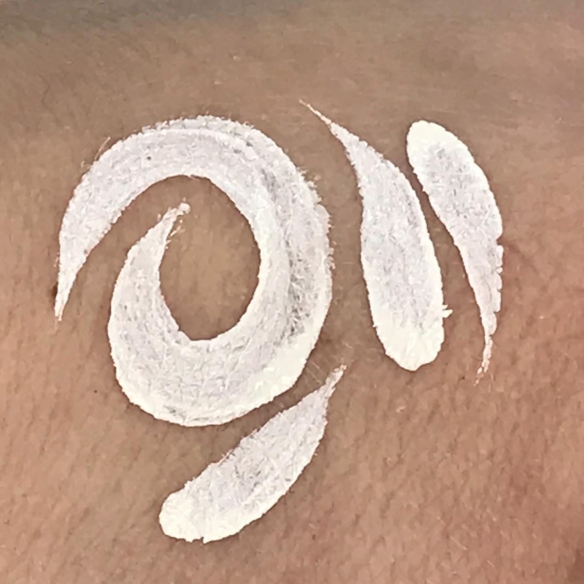 Frankly White Body Paint picture