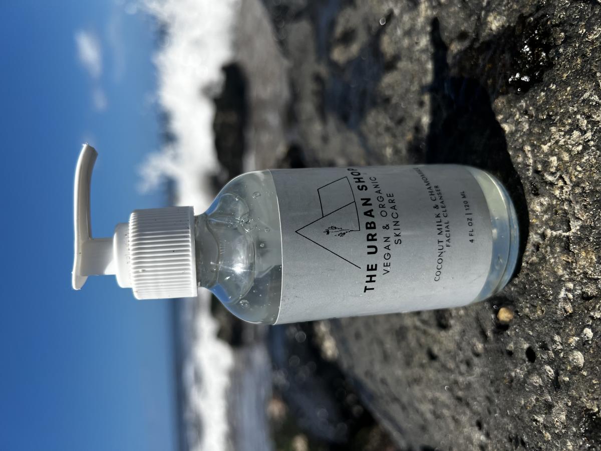 Coconut Milk & Chamomile Face Wash picture