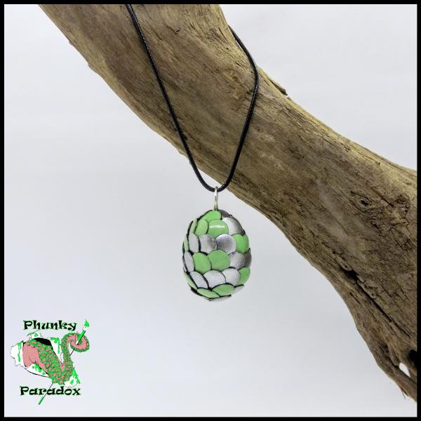 Slytherin Dragon Egg Pendant