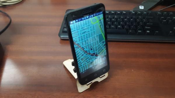 14 Tooth Gear Phone Stand (2 piece) picture