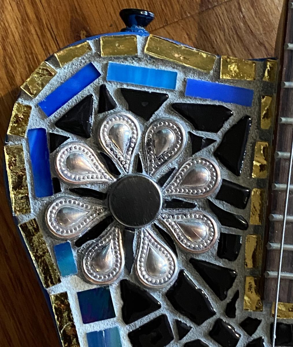 Eclectic Electric picture