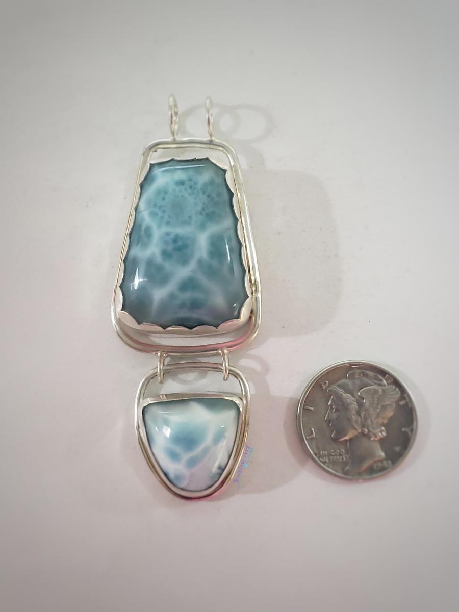 LARIMAR picture