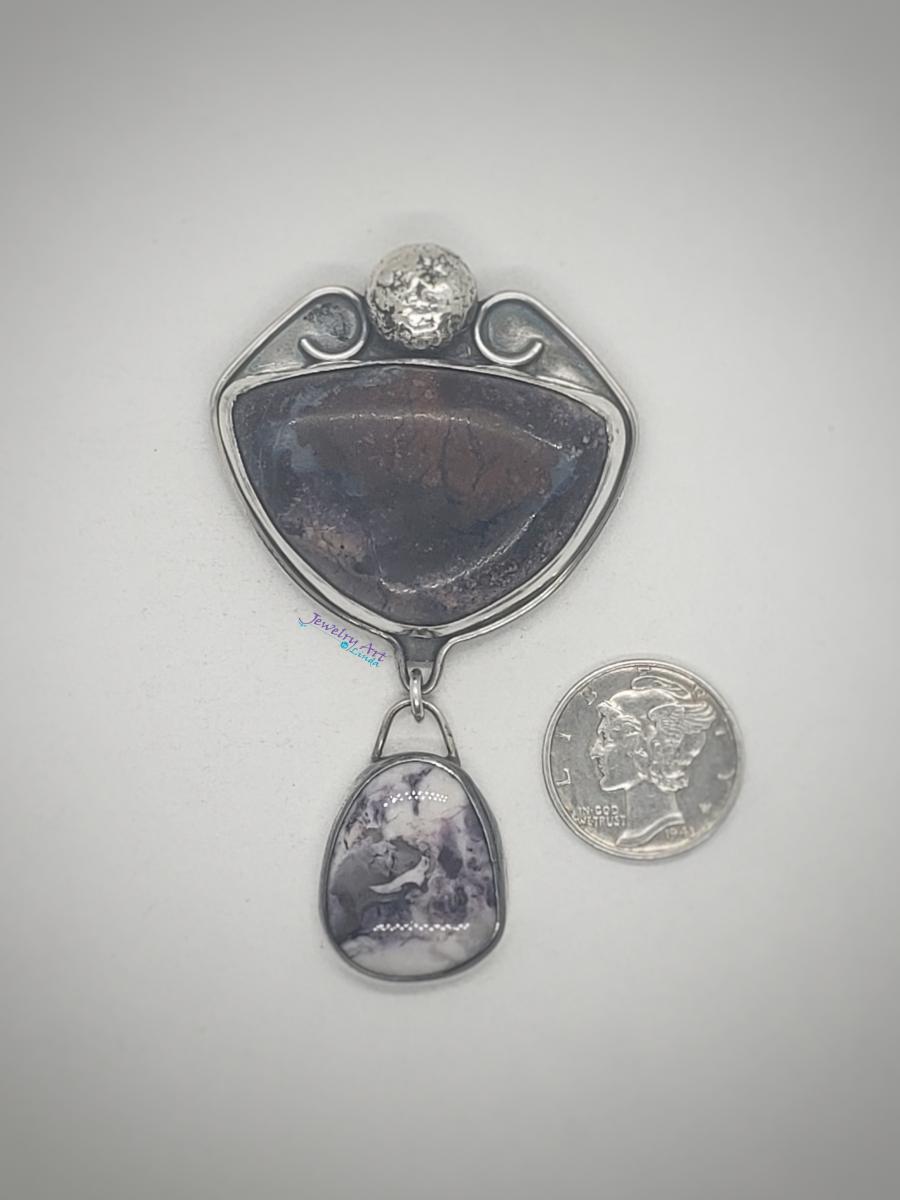 THE DARK & LIGHT OF TIFFANY picture