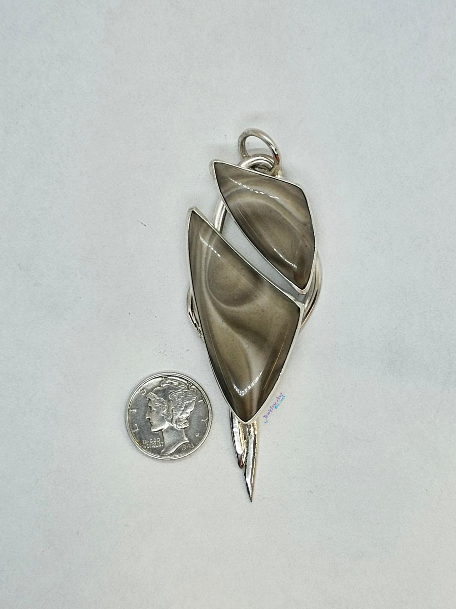 POLISH FLINT AND STERLING SILVER PENDANT picture