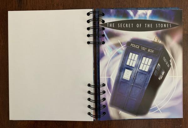 Doctor Who Files: 'The Tardis' full Fact File Journal picture