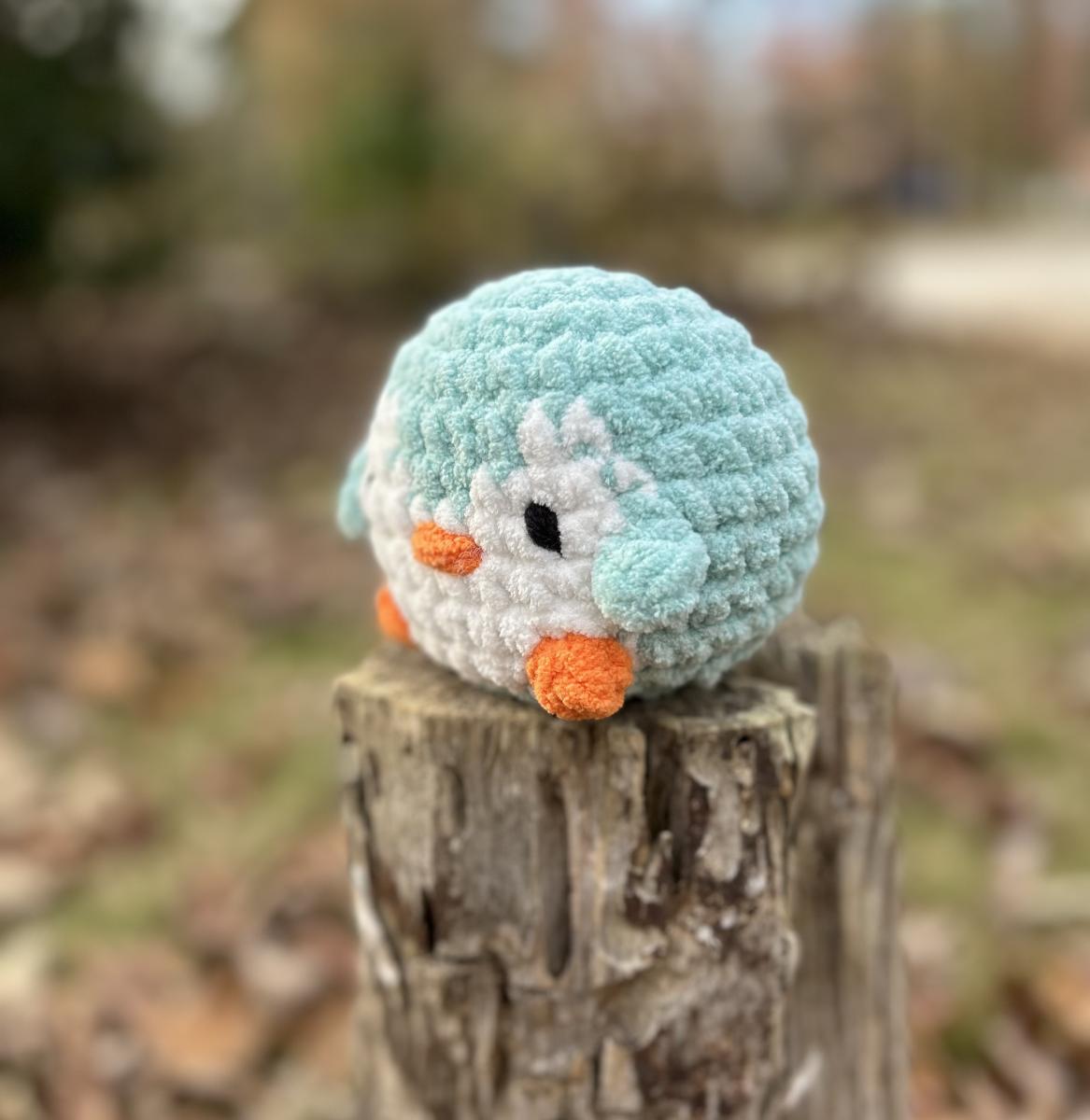 Crochet Amigurumi Holiday Blue and White Penguin Plush picture