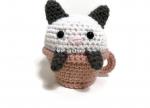 Crochet Amigurmi White and Gray Kitty in a Teacup Plush
