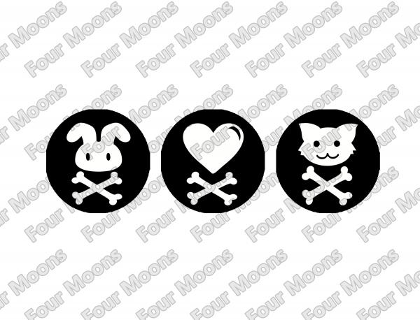 Cute and Cross Bones Button Set (3) picture