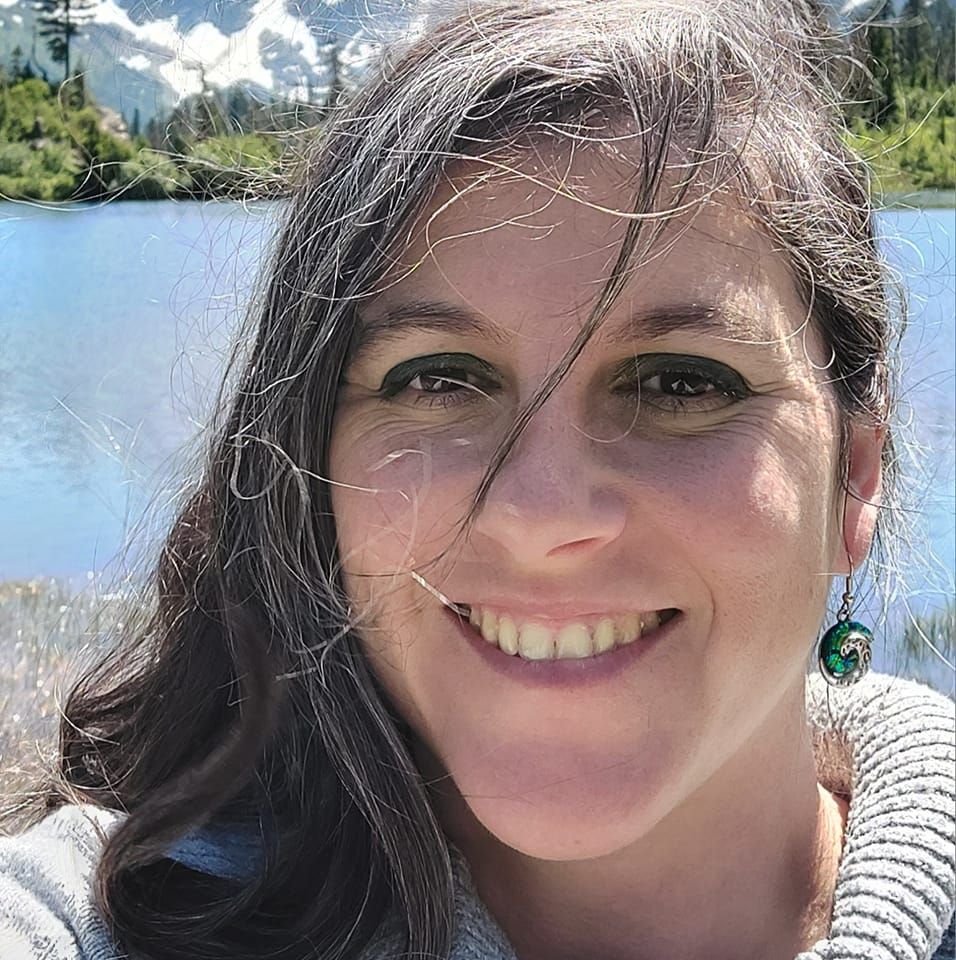 Sarah Silverman Pucci User Profile