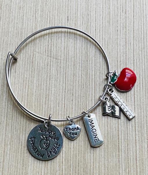 Thank You Teacher Appreciation Gift Charm Bracelet It Takes A Big Heart To Teach Little Minds picture