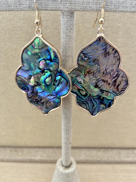 Skye3 Quatrefoil Abalone Shell Earrings picture