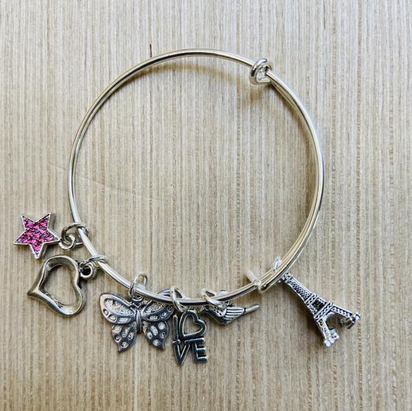 Girls Eiffel Tower Love Theme Charm Bracelet picture