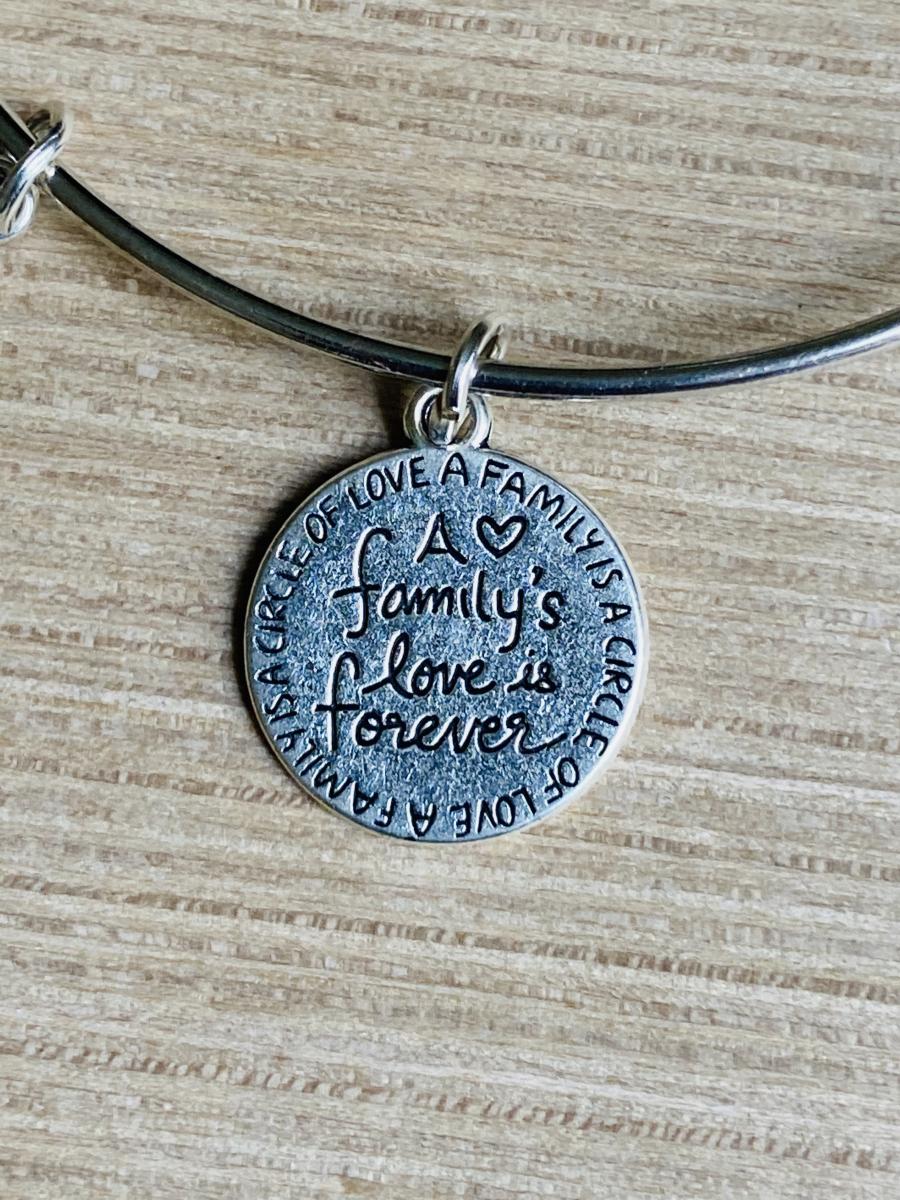Granny Grandmother Theme Women’s Charm Bracelet A Family’s Love picture