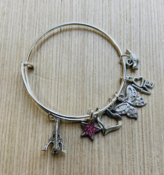 Girls Eiffel Tower Love Theme Charm Bracelet picture