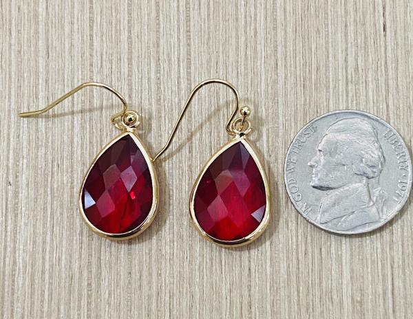 Red Glass Faceted Teardrop Dangle Earrings 1” picture