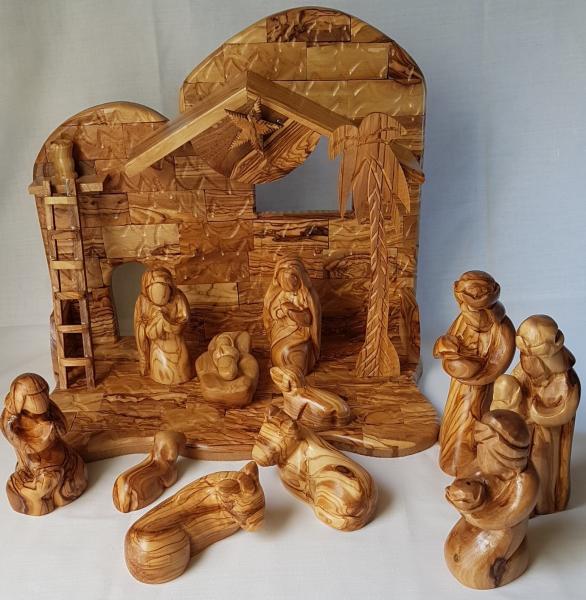 Upper room nativity set picture