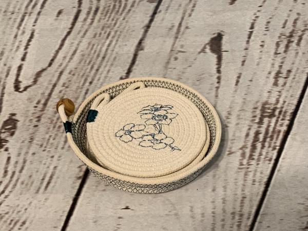 Flower Rope Coasters & Holder picture